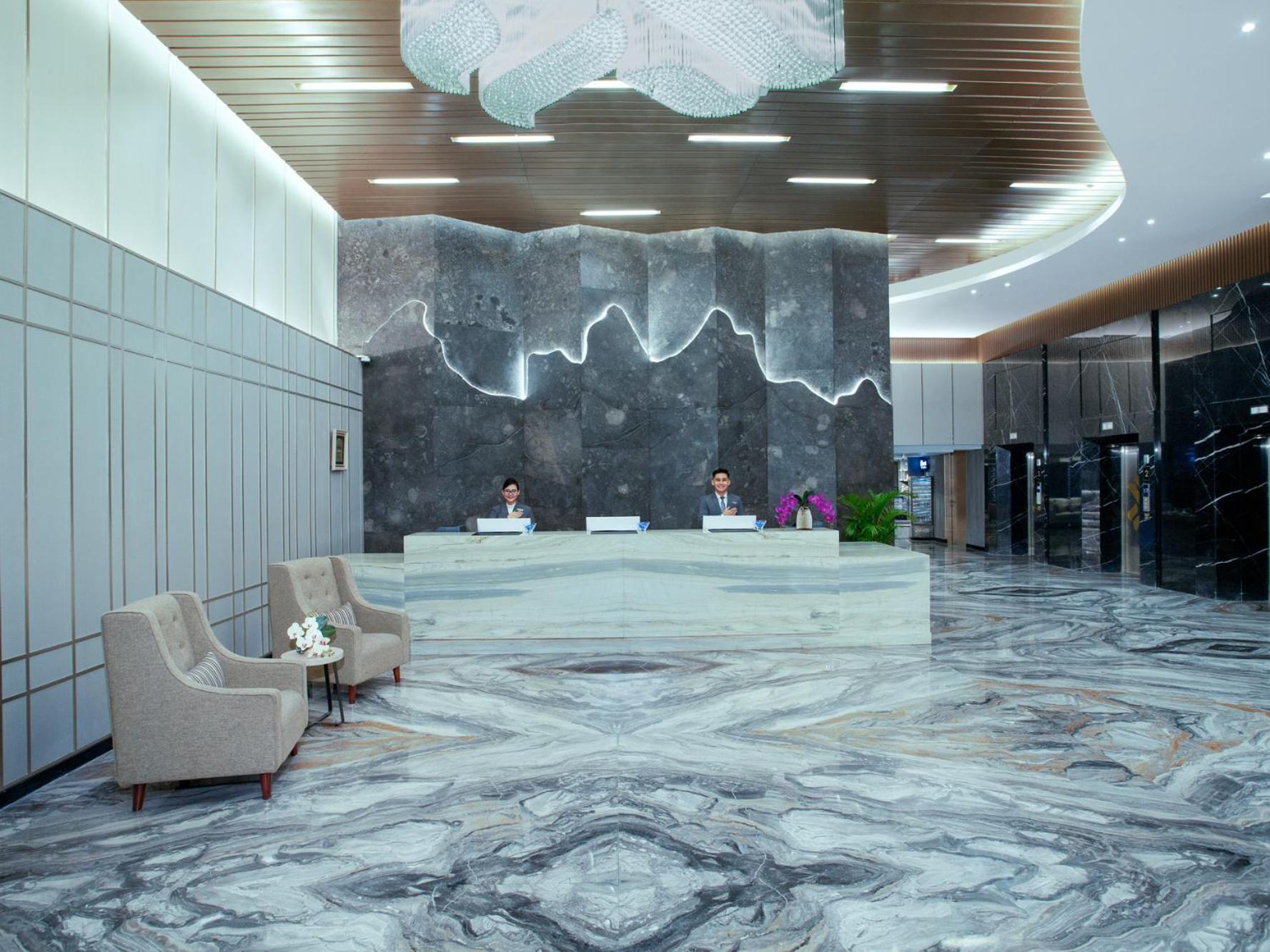 Platinum Hotel Tunjungan Surabaja Exteriér fotografie