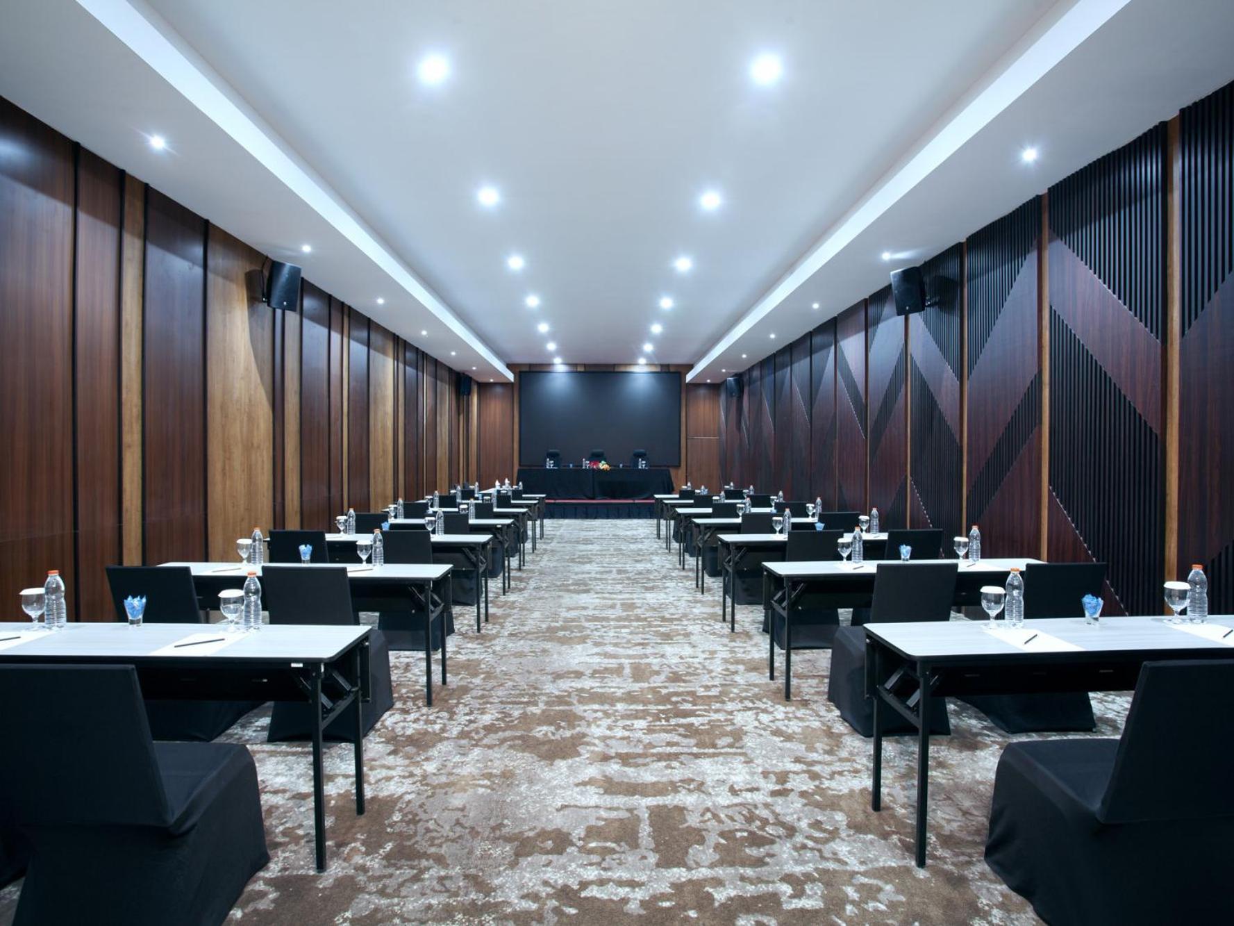 Platinum Hotel Tunjungan Surabaja Exteriér fotografie